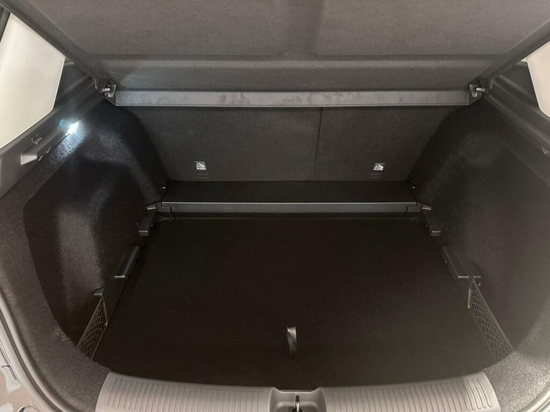 Mg ZS nuova a Varese (12)