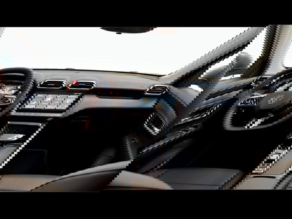 Mg ZS nuova a Varese (4)