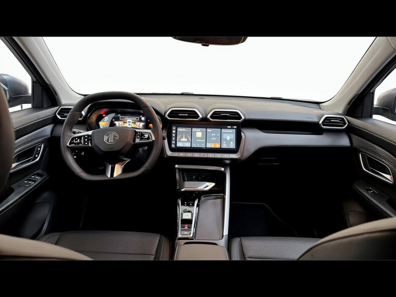 Mg ZS nuova a Varese (4)