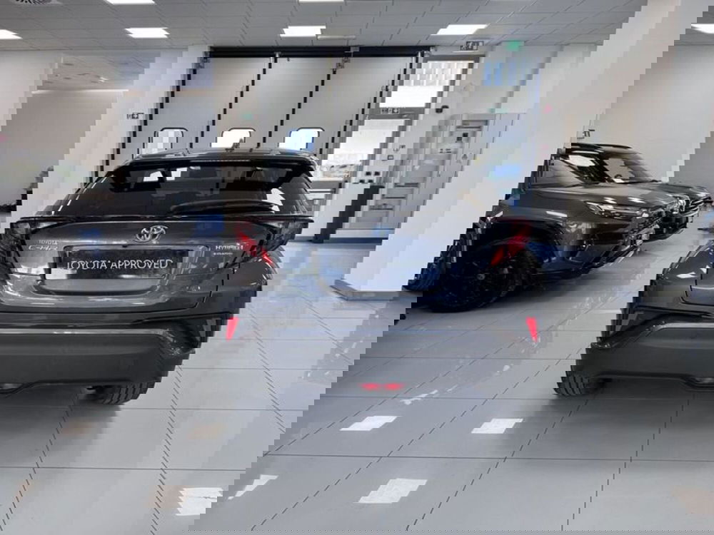 Toyota Toyota C-HR usata a Prato (5)