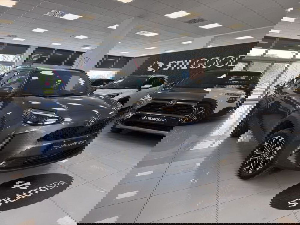 Toyota Yaris Cross usata a Prato (3)