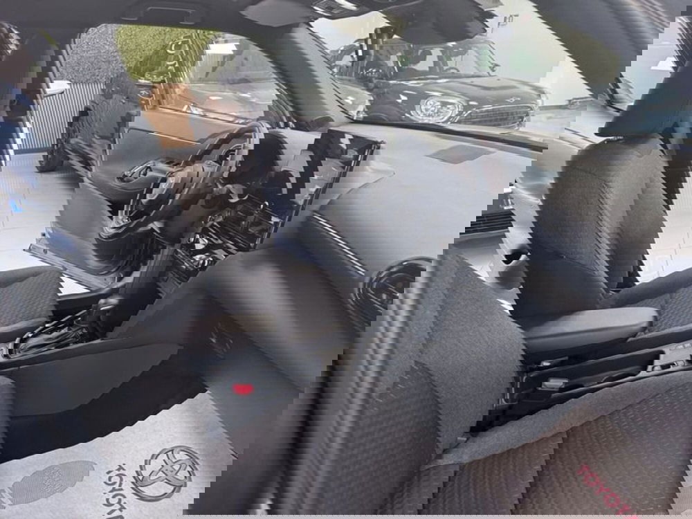 Toyota Yaris Cross usata a Prato (8)