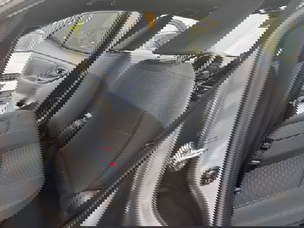 Toyota Yaris Cross usata a Prato (9)