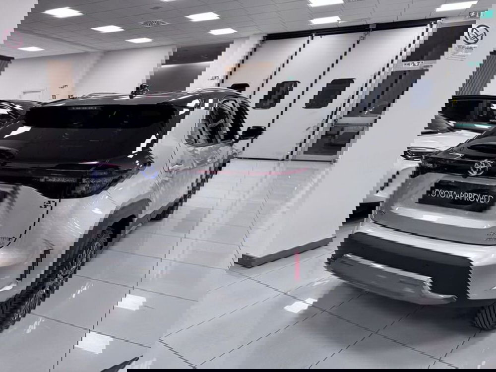 Toyota Yaris Cross usata a Prato (5)