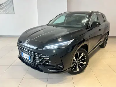 Mg HS 1.5 Luxury auto del 2025 usata a Napoli