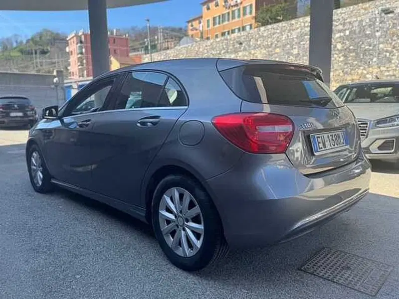 Mercedes-Benz Classe A usata a Genova (4)