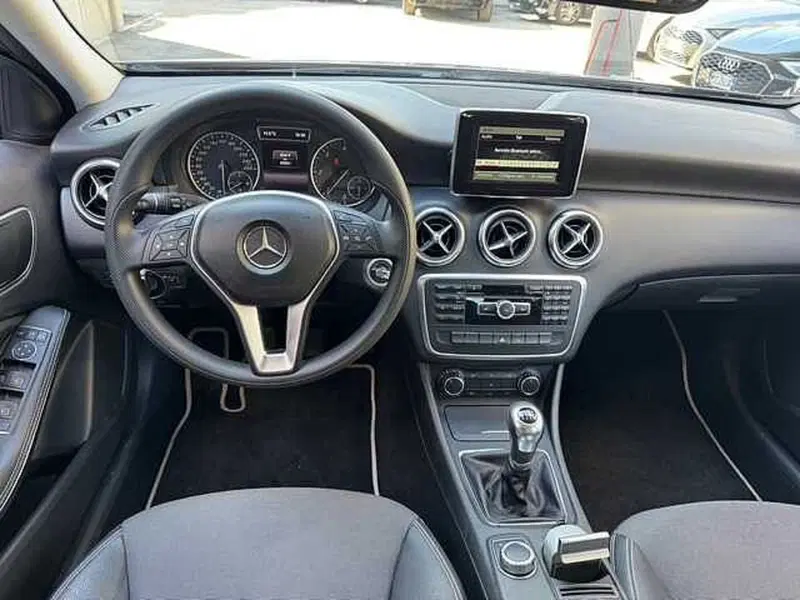 Mercedes-Benz Classe A usata a Genova (6)