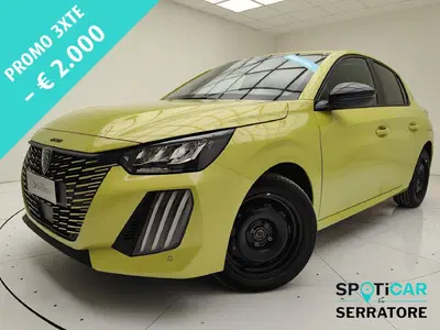 Peugeot 208 1.2 hybrid Business 110cv e-dcs 6 nuova a Erba