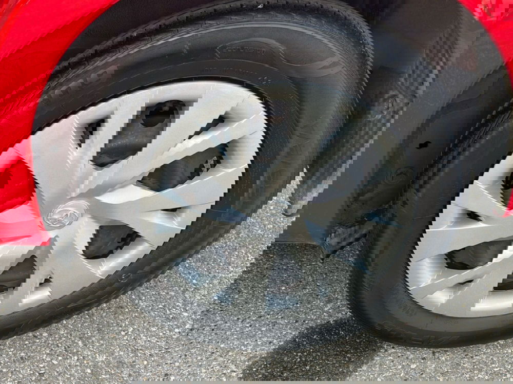 Toyota Yaris usata a Piacenza (10)