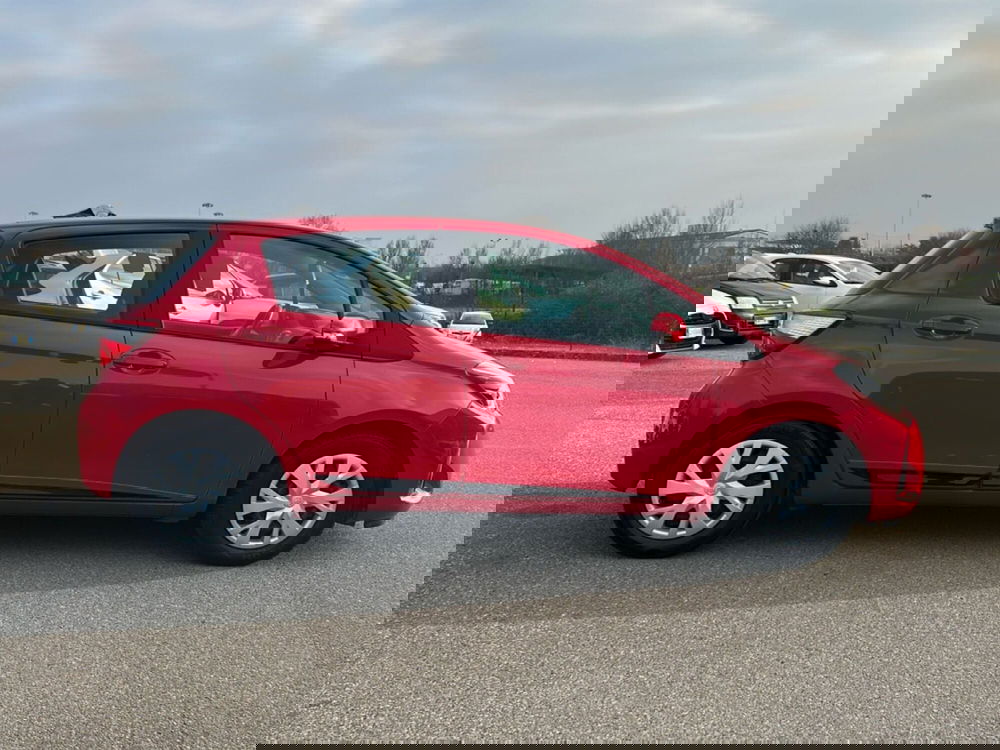 Toyota Yaris usata a Piacenza (8)