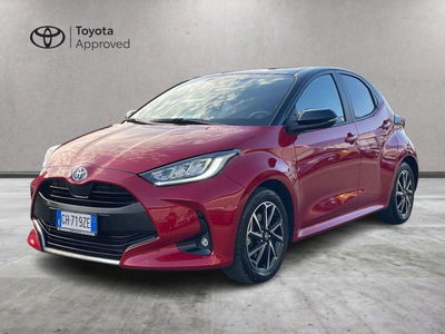 Toyota Yaris 1.5 Hybrid 5 porte Style del 2022 usata a Piacenza