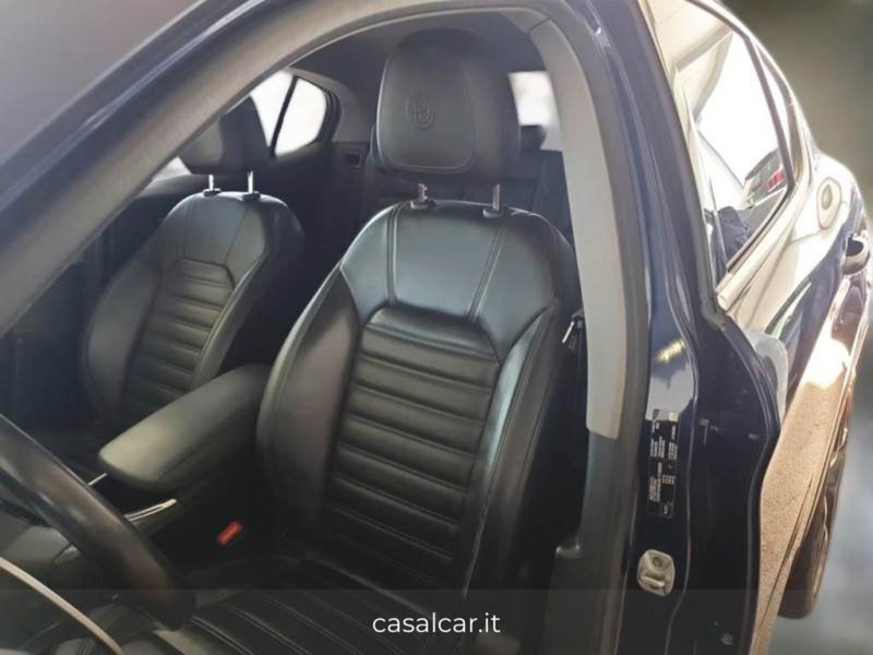 Alfa Romeo Stelvio usata a Salerno (11)