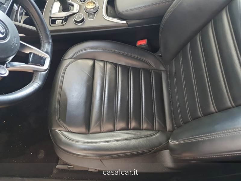 Alfa Romeo Stelvio usata a Salerno (12)