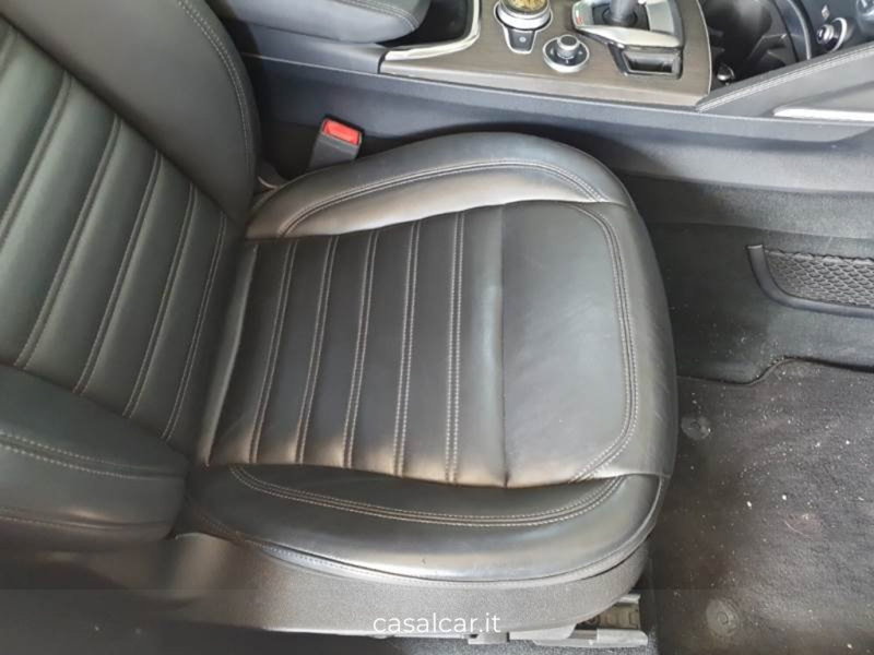 Alfa Romeo Stelvio usata a Salerno (14)