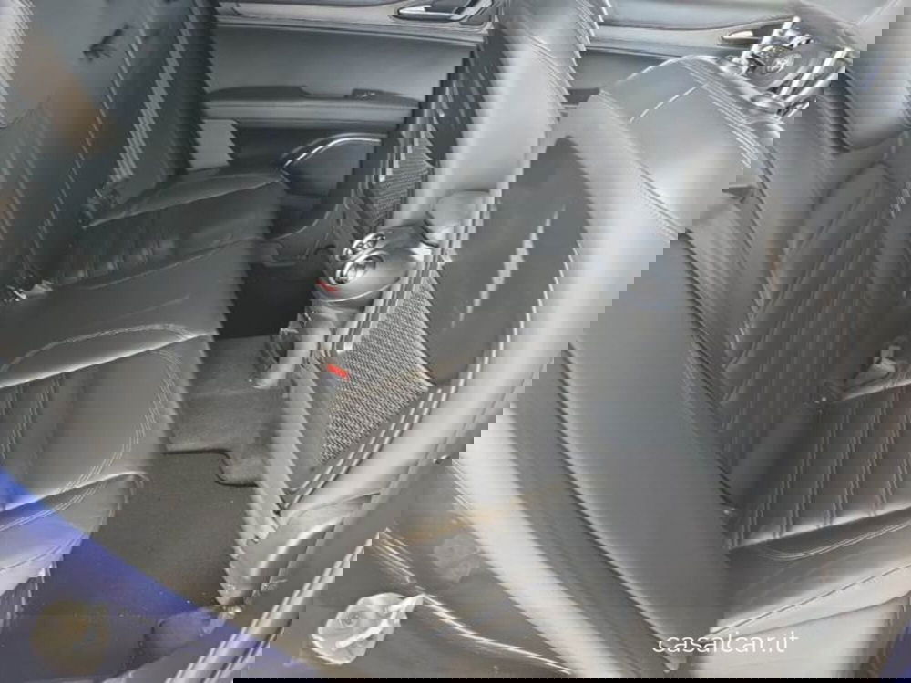 Alfa Romeo Stelvio usata a Salerno (16)