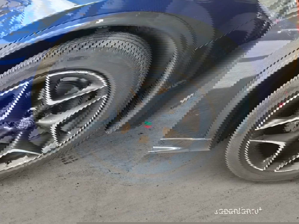 Alfa Romeo Stelvio usata a Salerno (17)