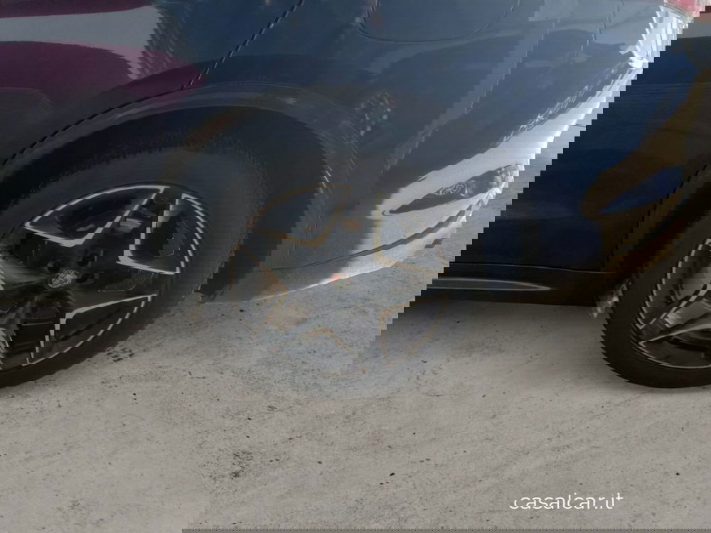 Alfa Romeo Stelvio usata a Salerno (19)