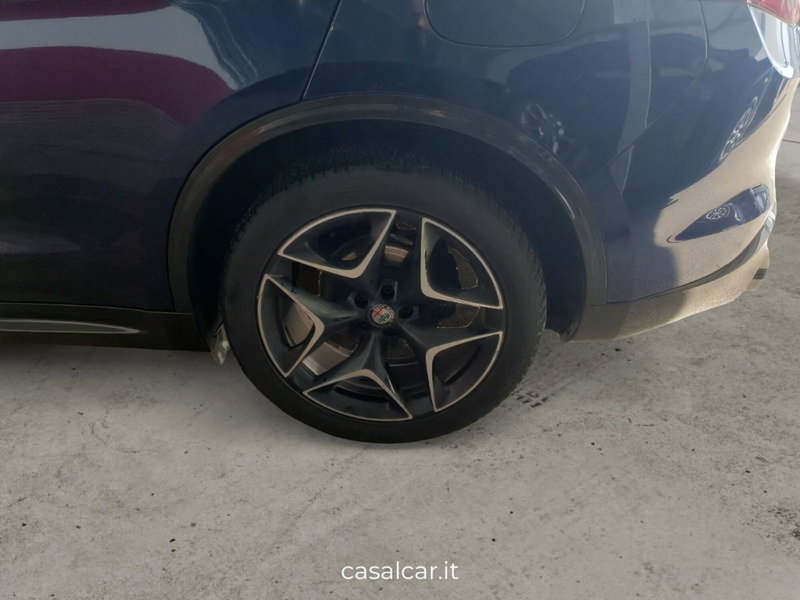 Alfa Romeo Stelvio usata a Salerno (19)