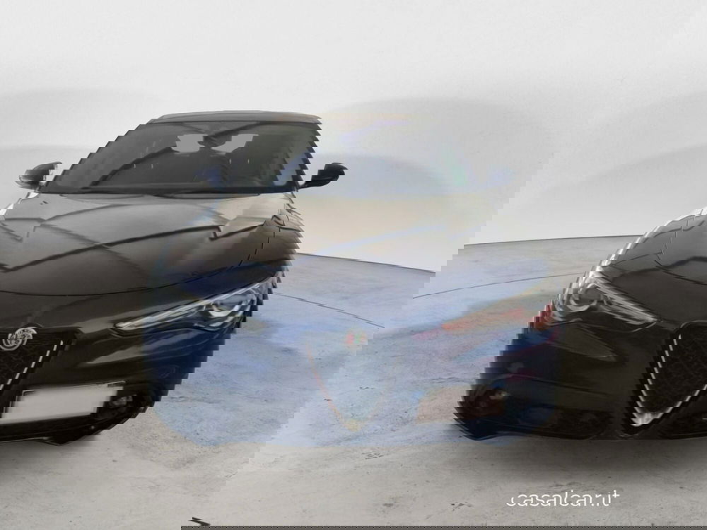 Alfa Romeo Stelvio usata a Salerno (2)