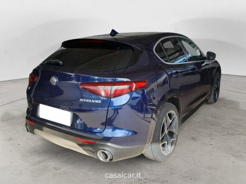 Alfa Romeo Stelvio usata a Salerno (3)