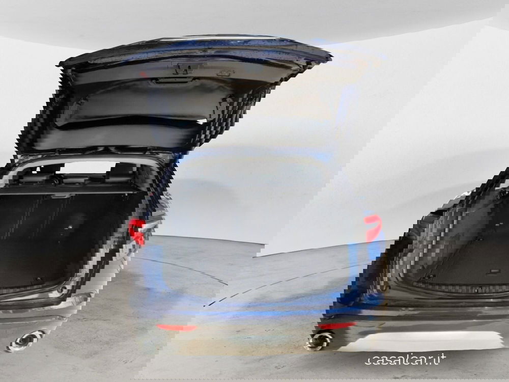 Alfa Romeo Stelvio usata a Salerno (8)