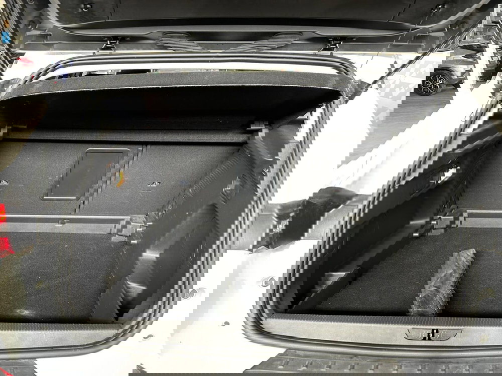 Opel Grandland X usata a Prato (10)