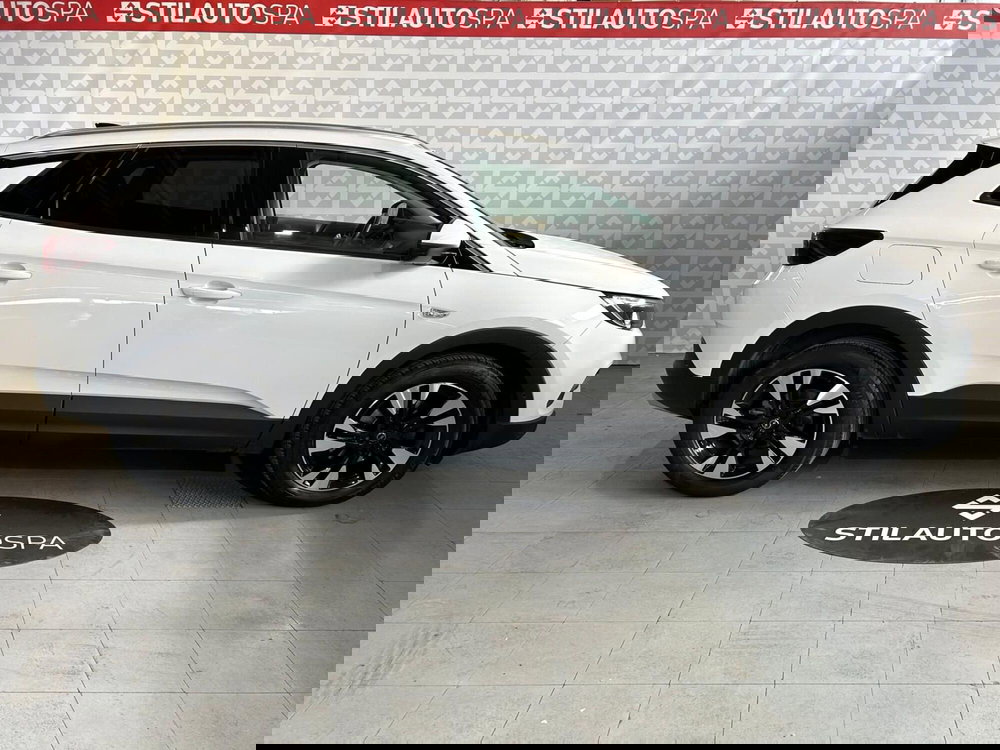 Opel Grandland X usata a Prato (4)