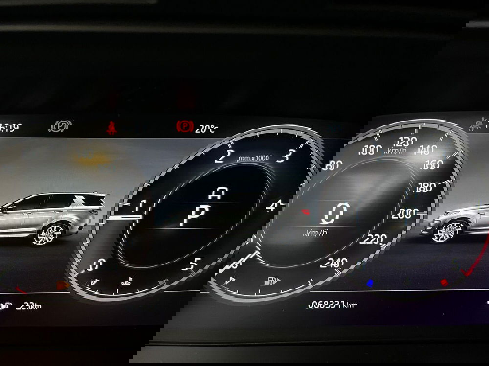 Land Rover Discovery Sport usata a Prato (12)