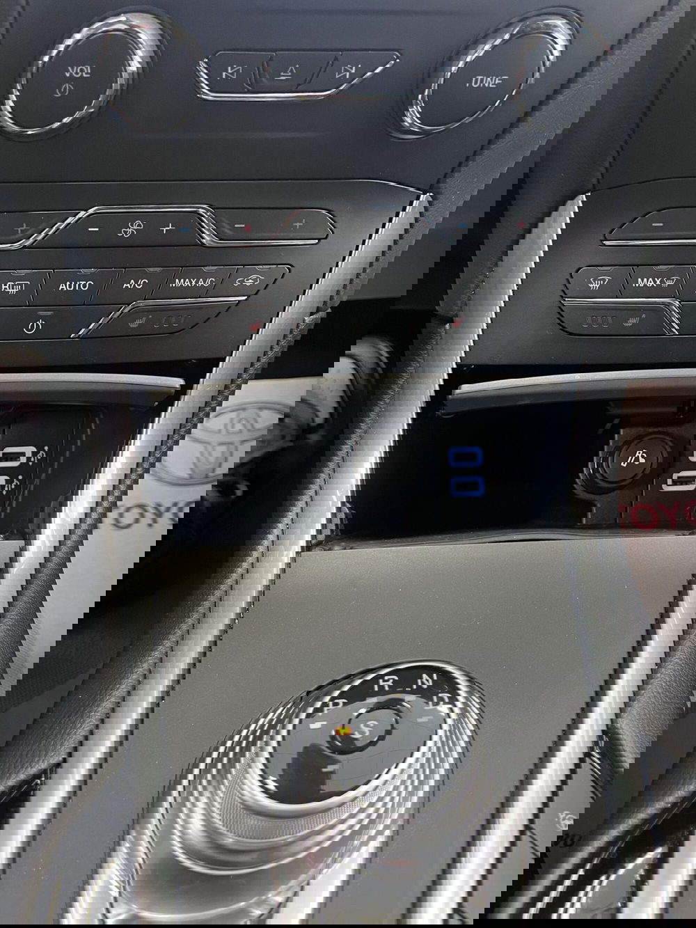 Ford S-Max usata a Prato (15)