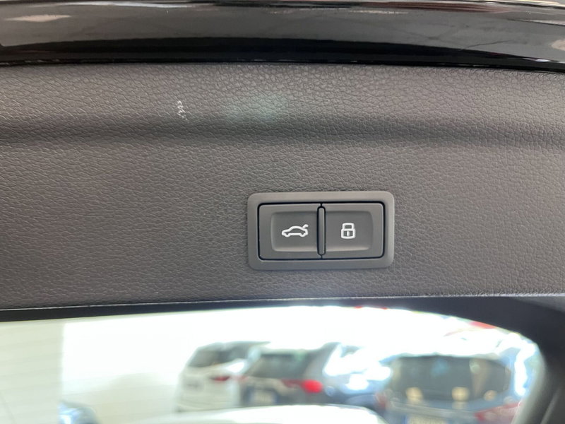 Audi Q3 Sportback usata a Prato (15)