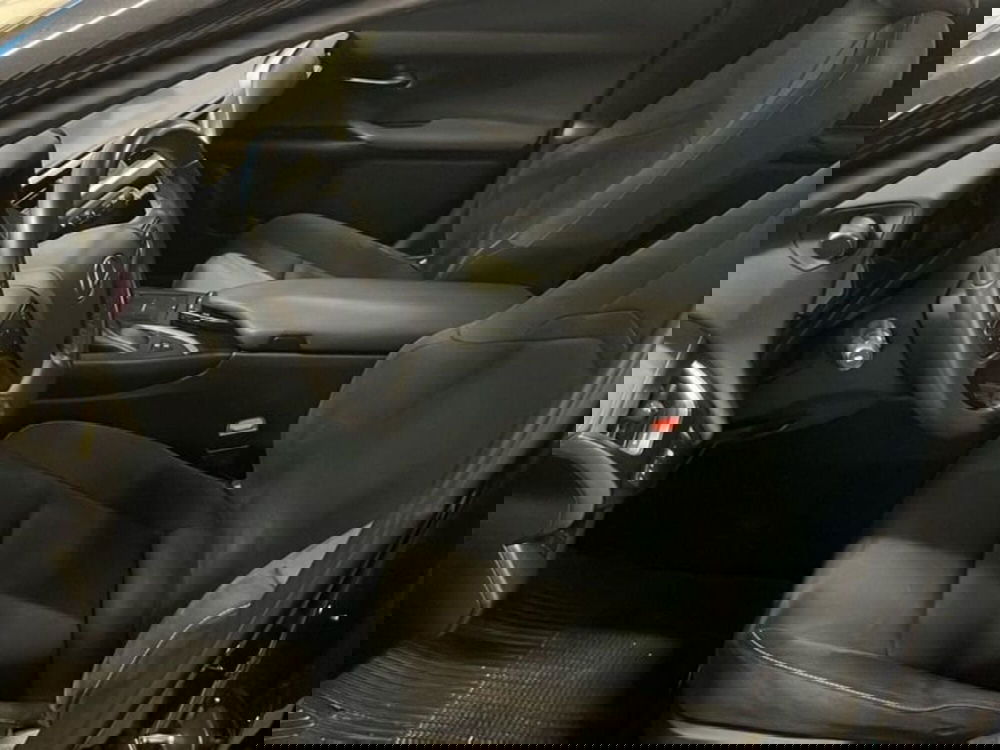 Lexus UX usata a Vicenza (10)