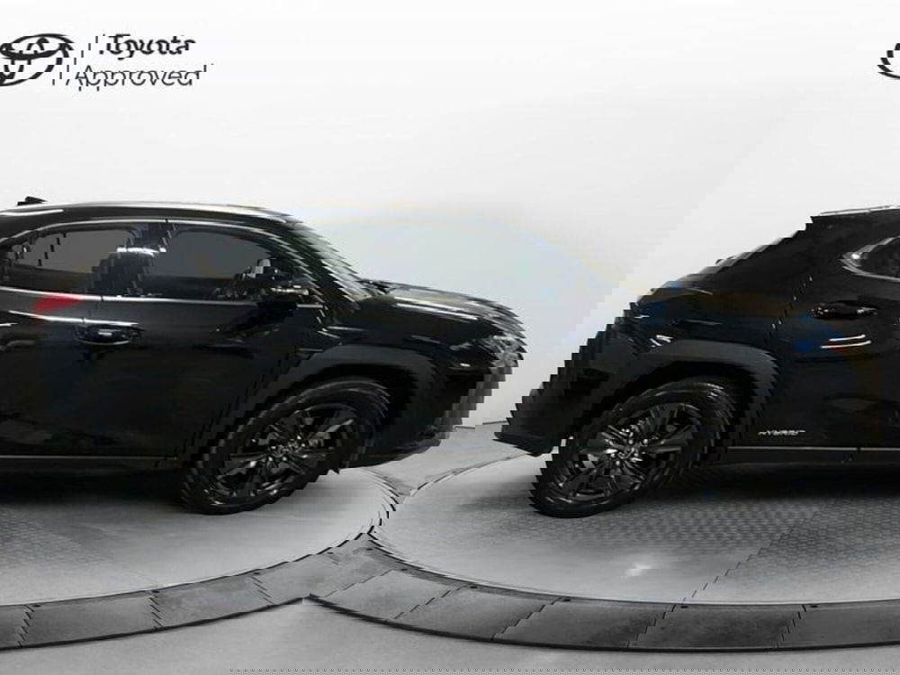 Lexus UX usata a Vicenza (6)