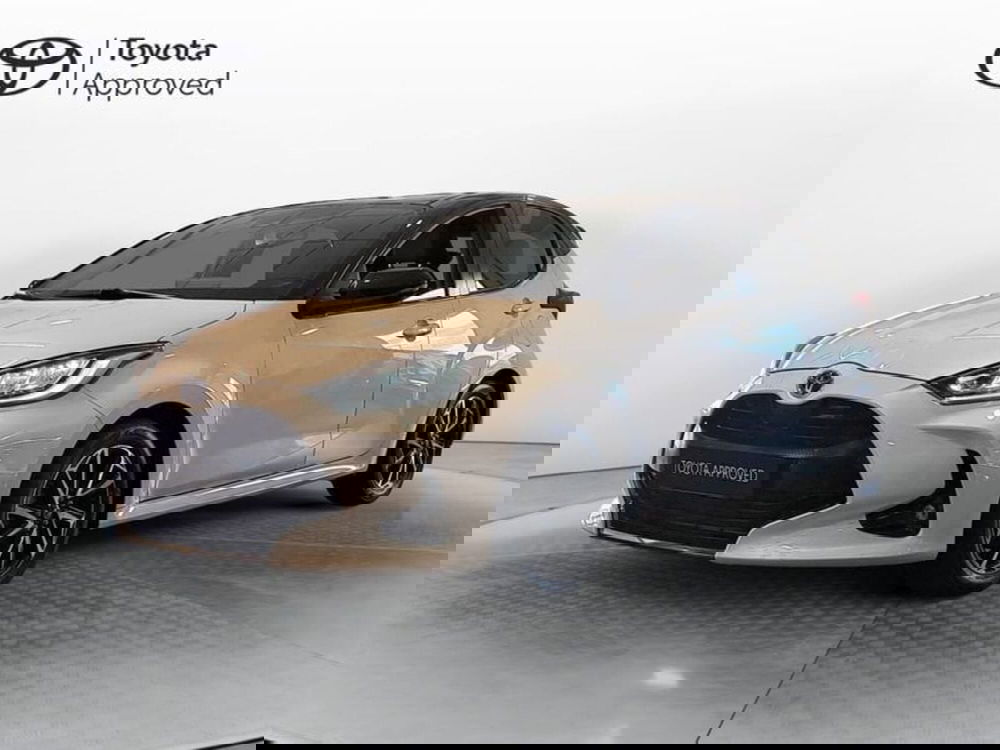 Toyota Yaris usata a Cagliari