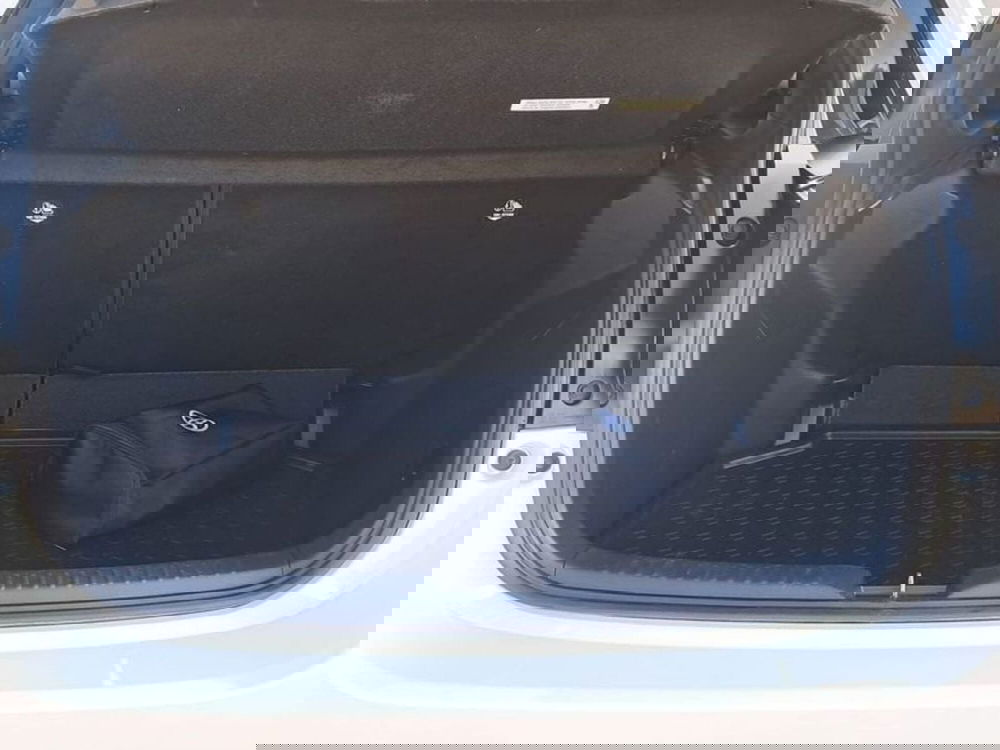 Toyota Yaris usata a Cagliari (7)