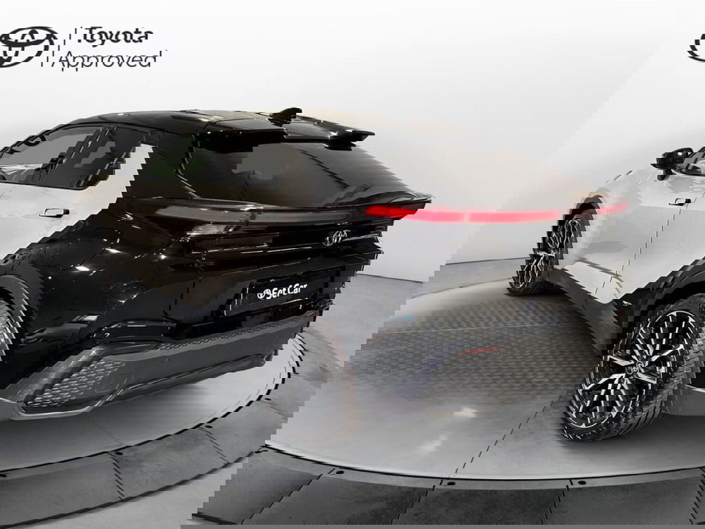 Toyota Toyota C-HR usata a Milano (5)