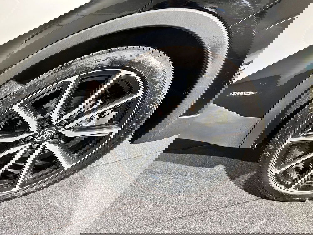 Toyota Toyota C-HR usata a Milano (7)