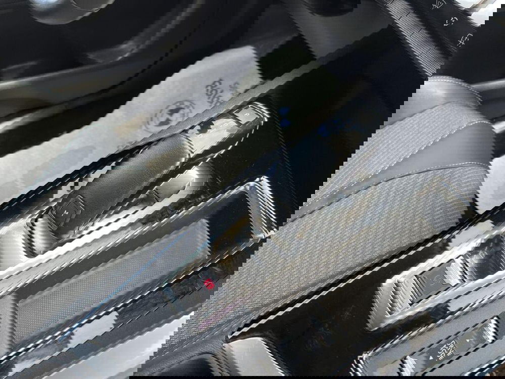 Peugeot 3008 usata a Alessandria (13)