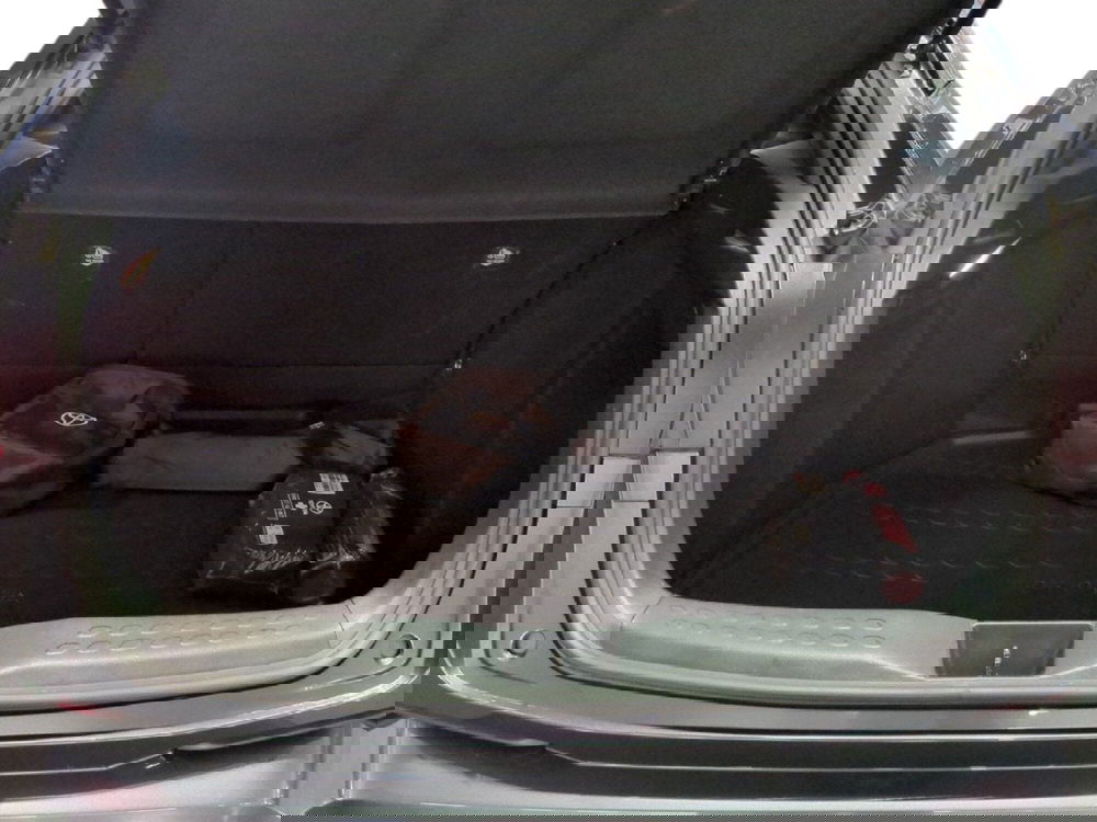 Toyota Toyota C-HR usata a Milano (12)