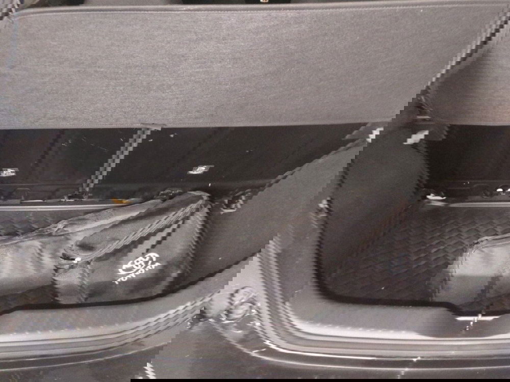 Toyota Aygo X usata a Milano (9)