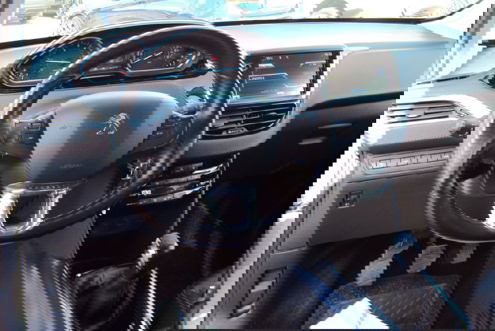 Peugeot 2008 usata a Bologna (10)