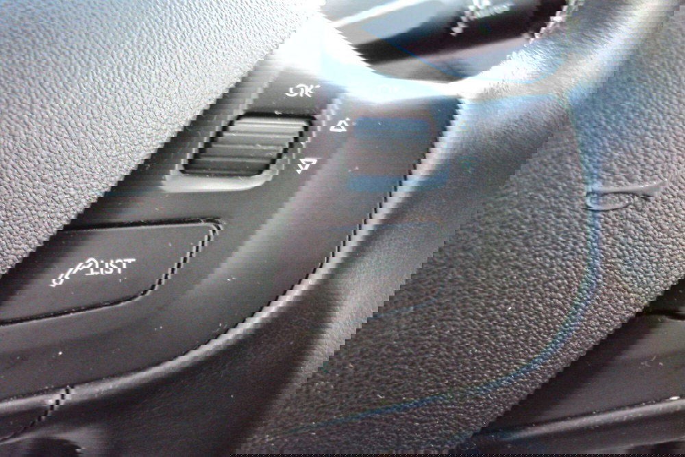 Peugeot 2008 usata a Bologna (17)