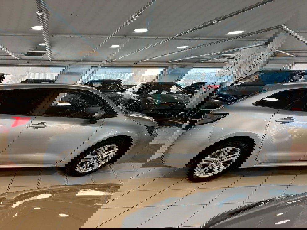 Toyota Corolla Touring Sports usata a Modena (5)