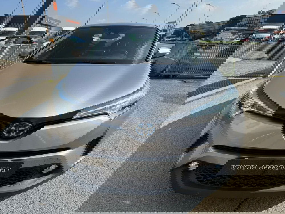 Toyota Toyota C-HR usata a Modena (3)