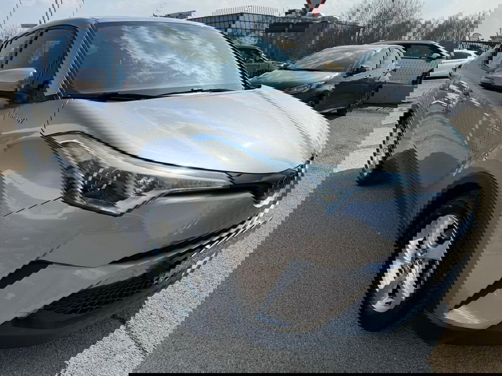 Toyota Toyota C-HR usata a Modena (4)