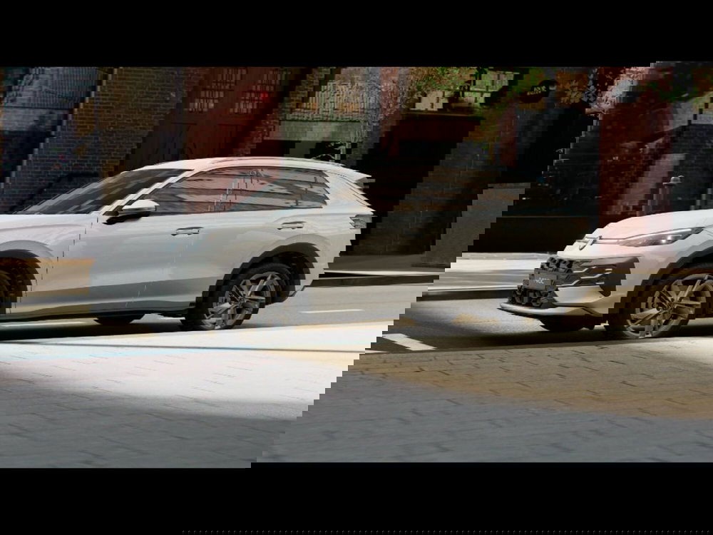 Volkswagen T-Roc nuova a Livorno (2)