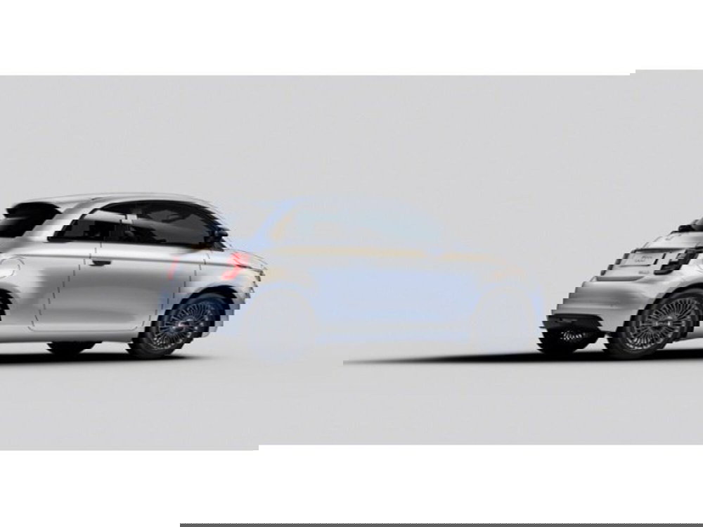 Fiat 500 nuova a Firenze (2)