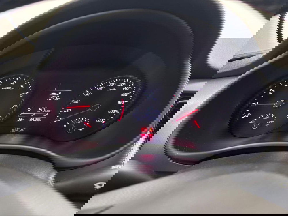 Kia Stonic usata a Como (11)