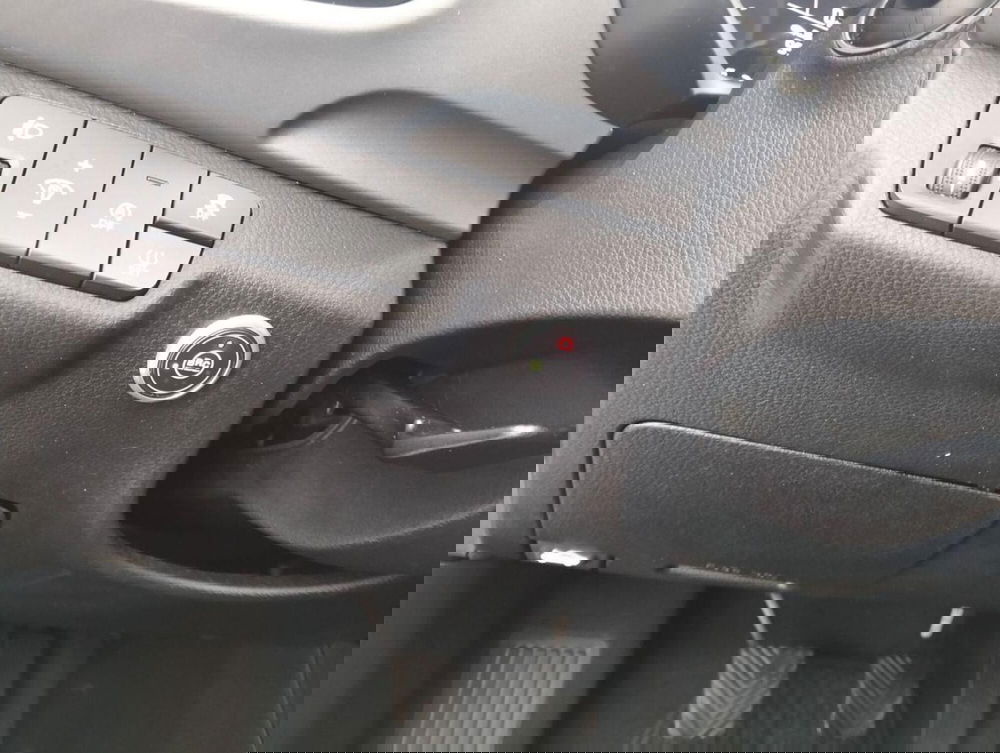 Kia Stonic usata a Como (10)