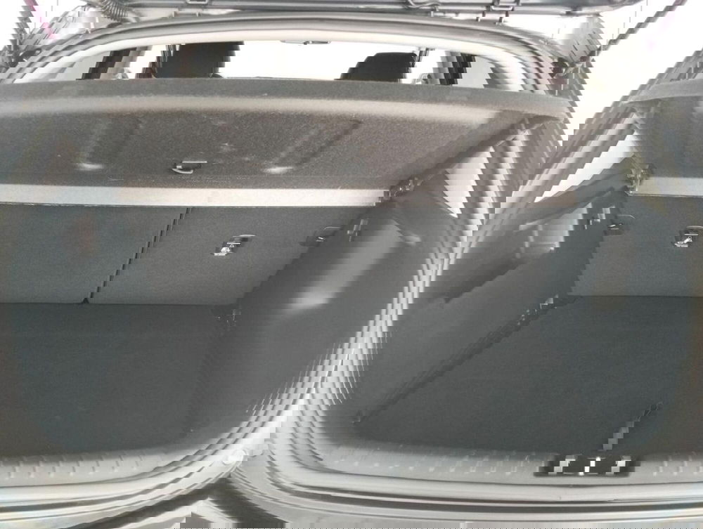 Kia Stonic usata a Como (16)