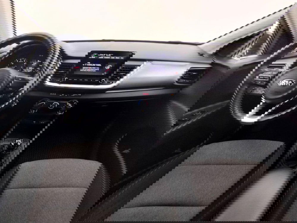 Kia Stonic usata a Como (4)